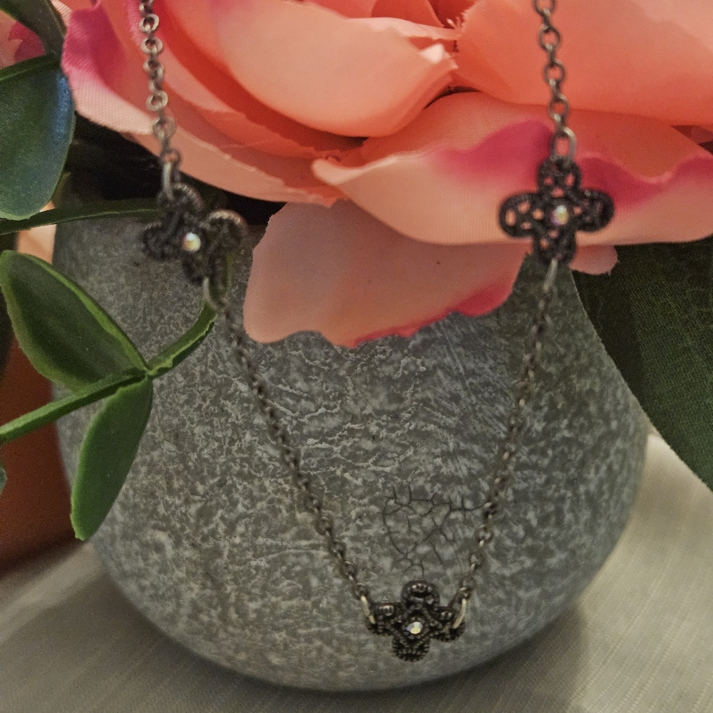 Vintage flower rhinestones choker necklace - Picture 2 of 7